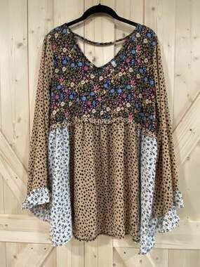 NWT Coco Kelly Flower Patch Blouse Multi Leopard Floral Print 1X